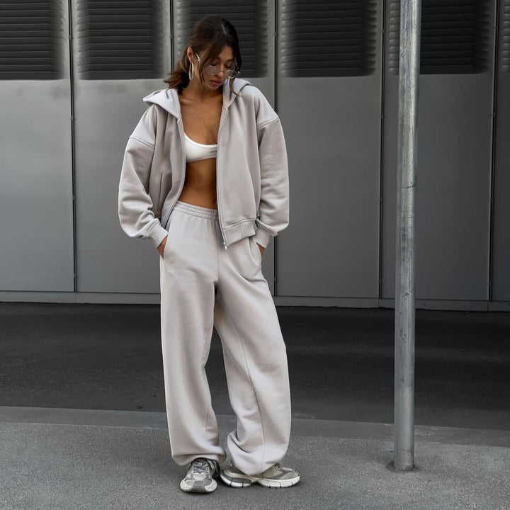 Damernas avslappnade hoodie- och joggingset i mjukt material med lös design Eva Jonsson-Eva Jonsson
