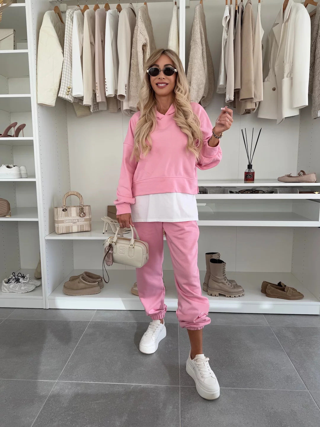 Damernas avslappnade hoodie och joggingset med elastiska muddar Mirla-Eva Jonsson