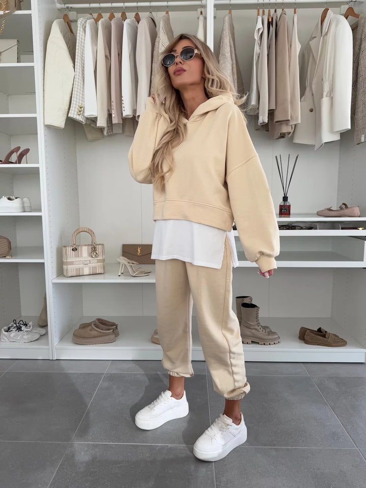 Damernas avslappnade hoodie och joggingset med elastiska muddar Mirla-Eva Jonsson