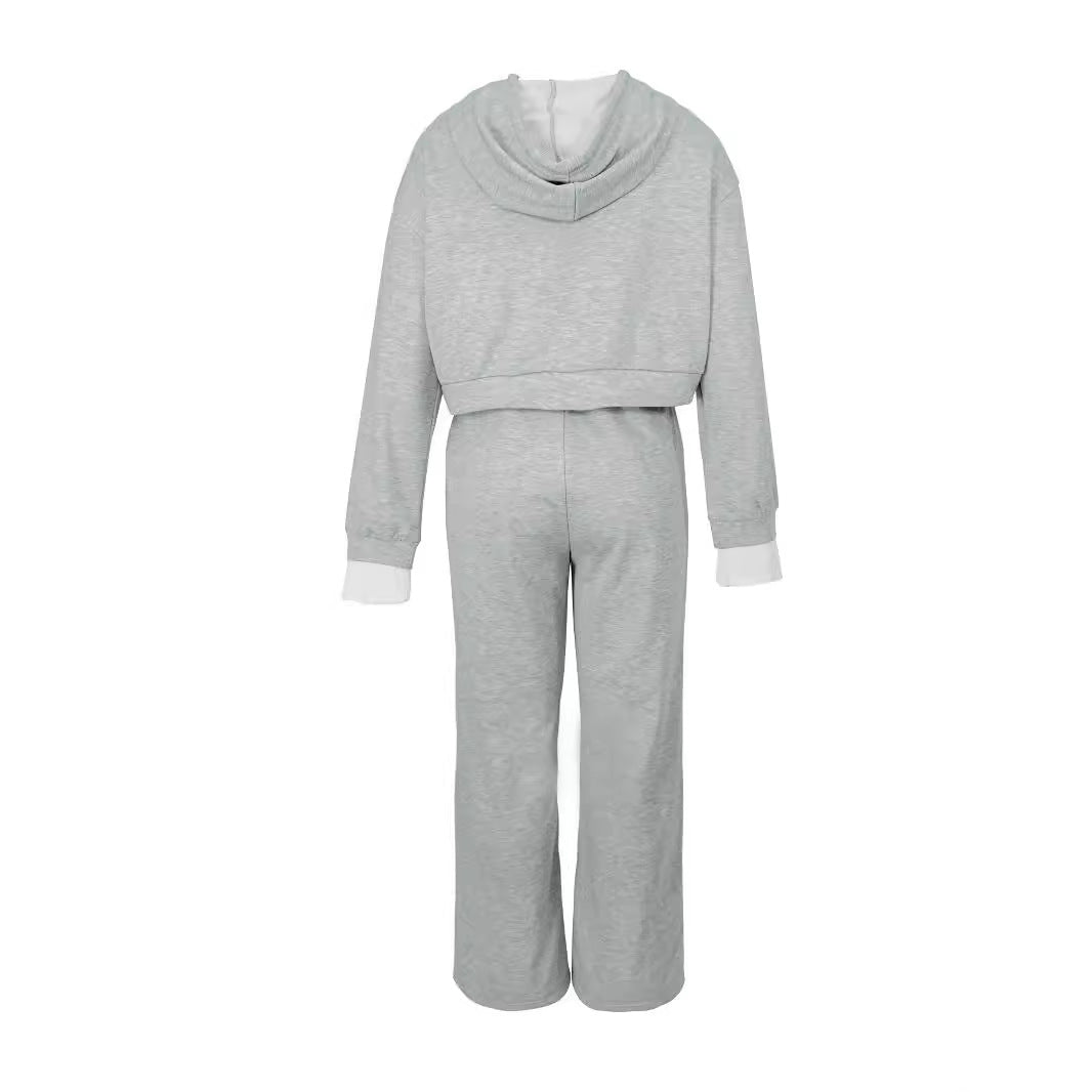 Damernas avslappnade hoodie och löst skurna joggingsbyxor Mirla-Eva Jonsson