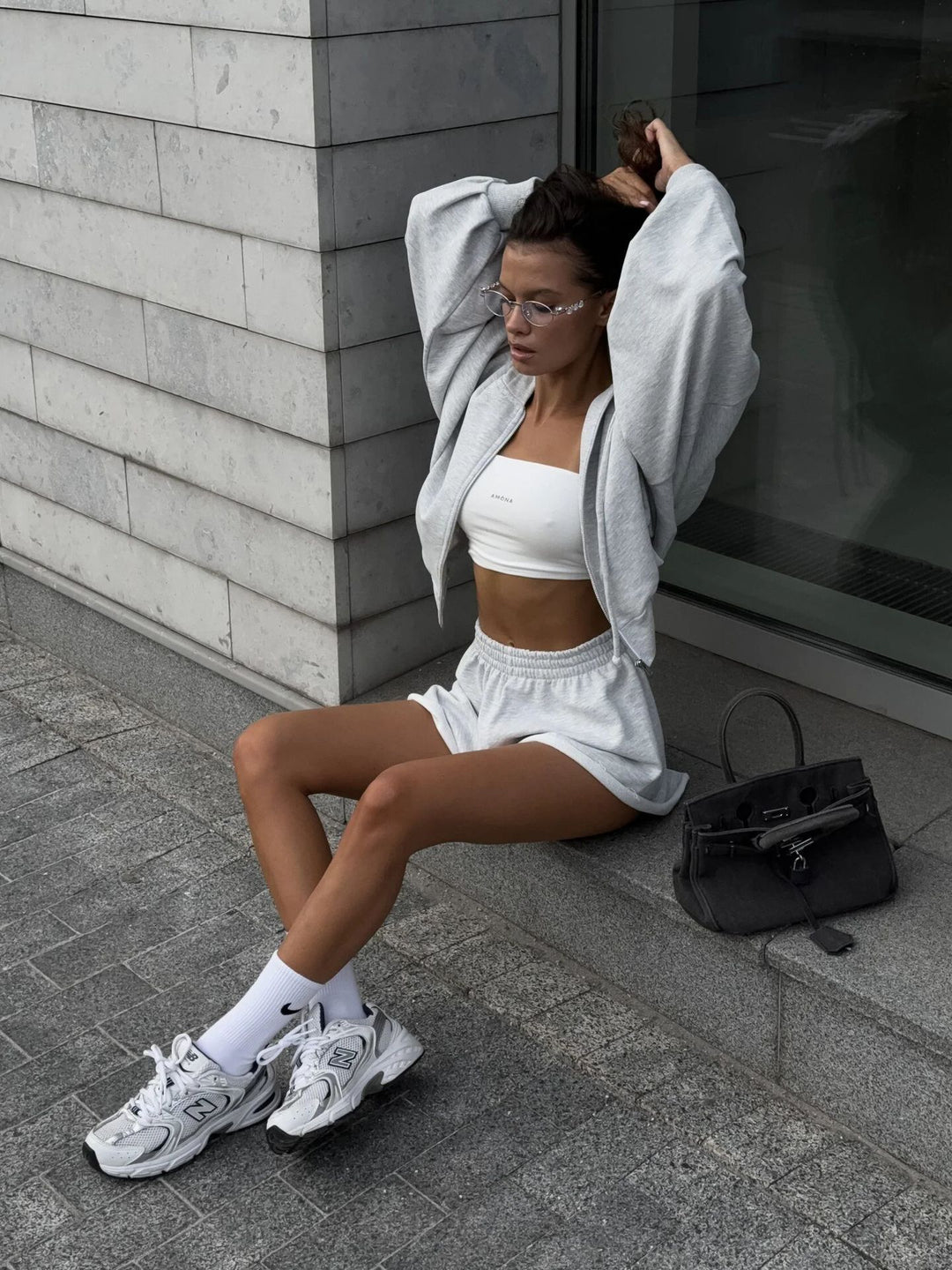 Damernas avslappnade hoodie och shorts-set Mirla-Eva Jonsson