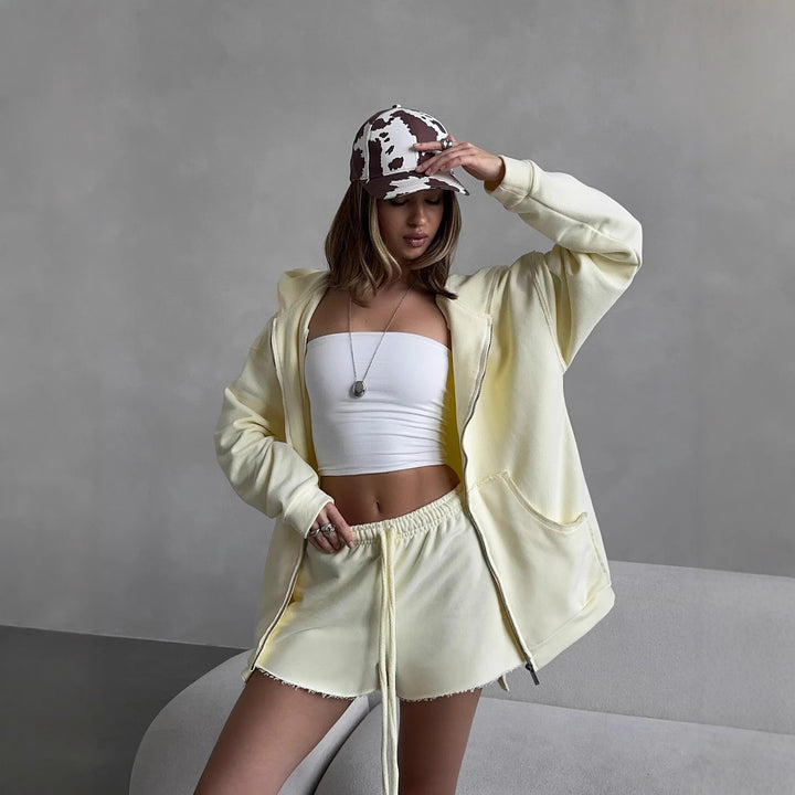 Damernas avslappnade hoodie och shorts-set Mirla-Eva Jonsson