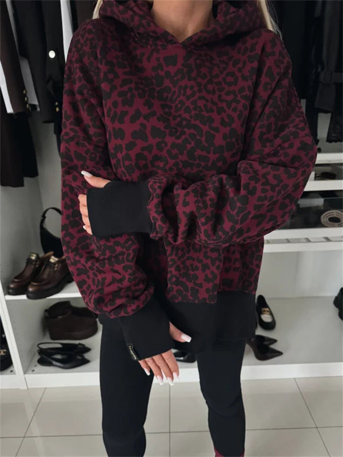 Damernas avslappnade huoodtröja med leopardmönster Mirla-Eva Jonsson