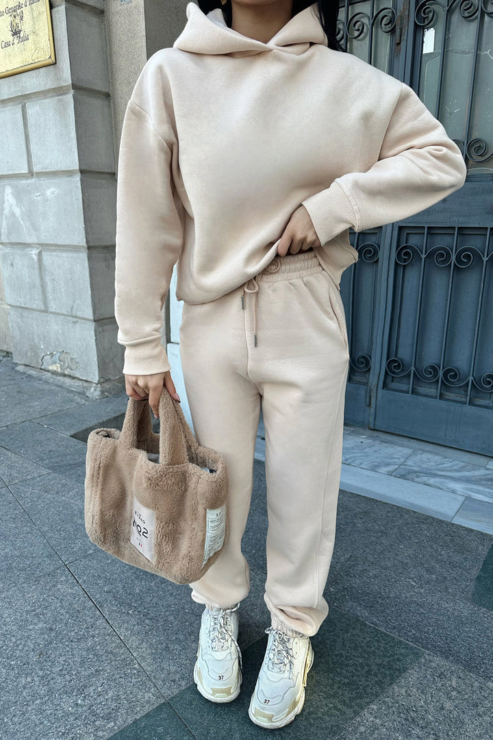 Damernas avslappnade huvtröja och joggingdräkt med elastisk midja och oversized snitt-Eva Jonsson