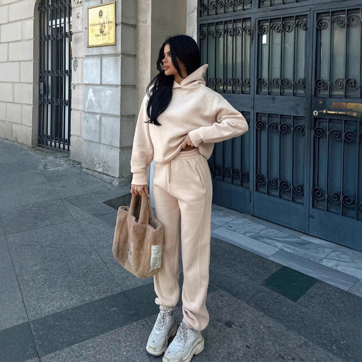 Damernas avslappnade huvtröja och joggingdräkt med elastisk midja och oversized snitt-Eva Jonsson