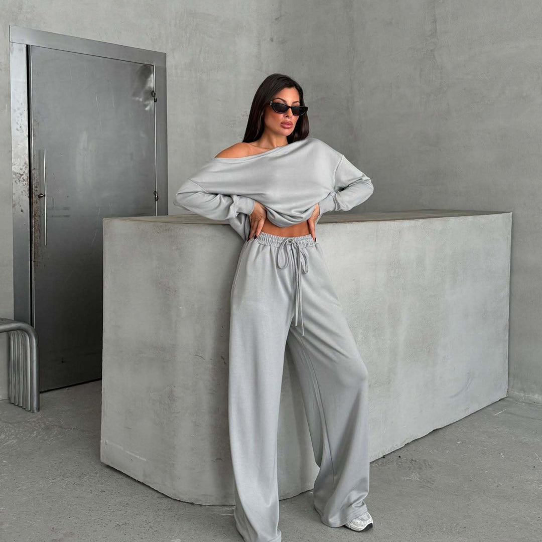 Damernas avslappnade jumpsuit med vida ben och off-shoulder design Mirla-Eva Jonsson