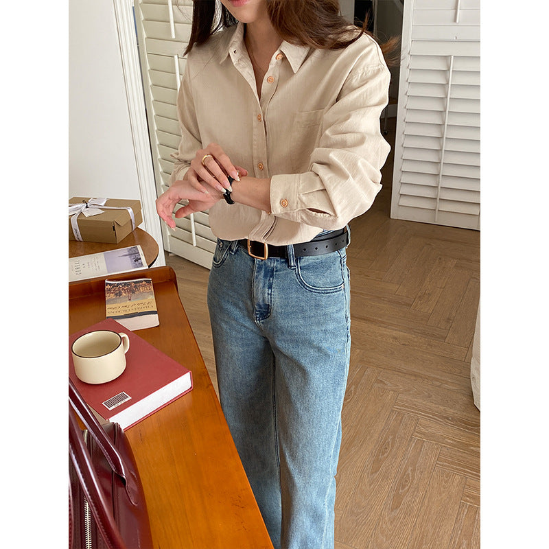 Damernas avslappnade knapp-down-blus gjord av högkvalitativ bomullsblandning Mirla-Eva Jonsson