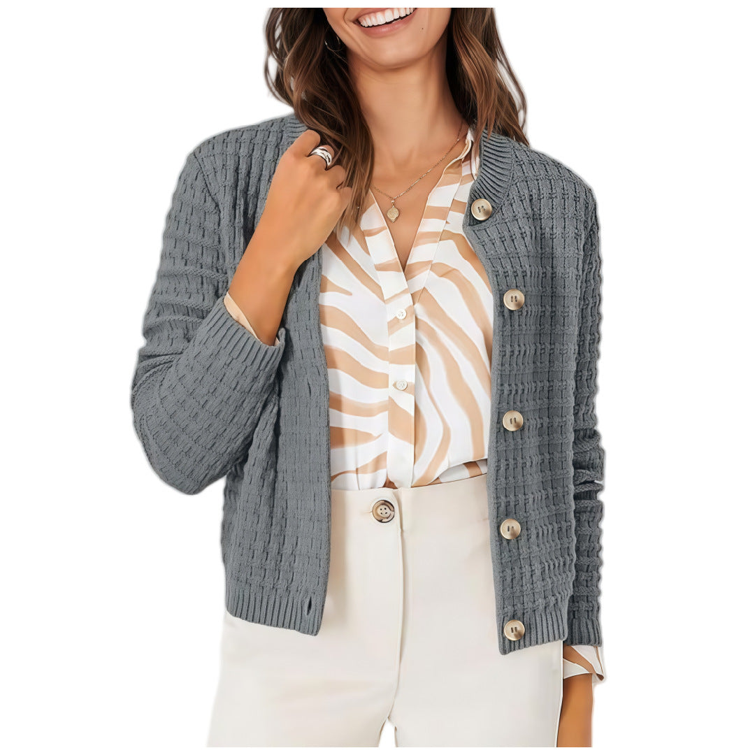 Damernas avslappnade kofta med dekorativa knappar Mirla-Eva Jonsson