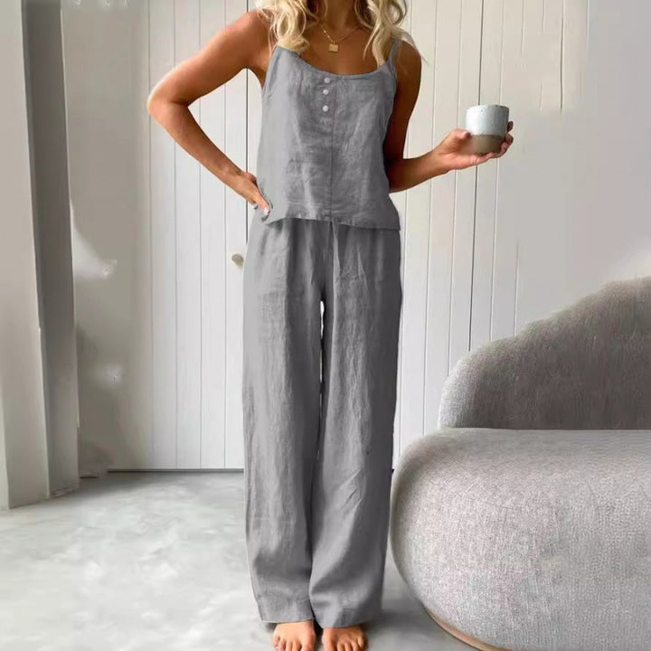 Damernas avslappnade linne-set med bandeau-blus och vida byxor Eva Jonsson-Eva Jonsson
