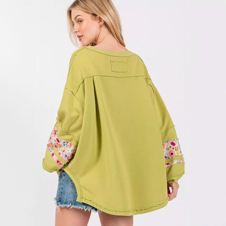 Damernas avslappnade oversize-tröja med blommigt applikationsdesign Eva Jonsson-Eva Jonsson