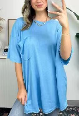 Damernas avslappnade oversized T-shirt med bröstficka Eva Jonsson-Eva Jonsson