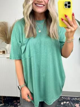 Damernas avslappnade oversized T-shirt med bröstficka Eva Jonsson-Eva Jonsson