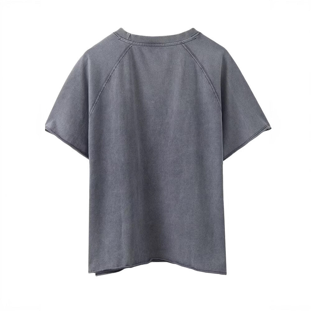 Damernas avslappnade oversized T-shirt med kreativt tryck Mirla-Eva Jonsson