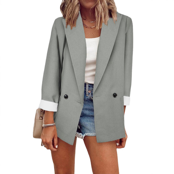 Damernas avslappnade oversized blazer med moderna detaljer Mirla-Eva Jonsson