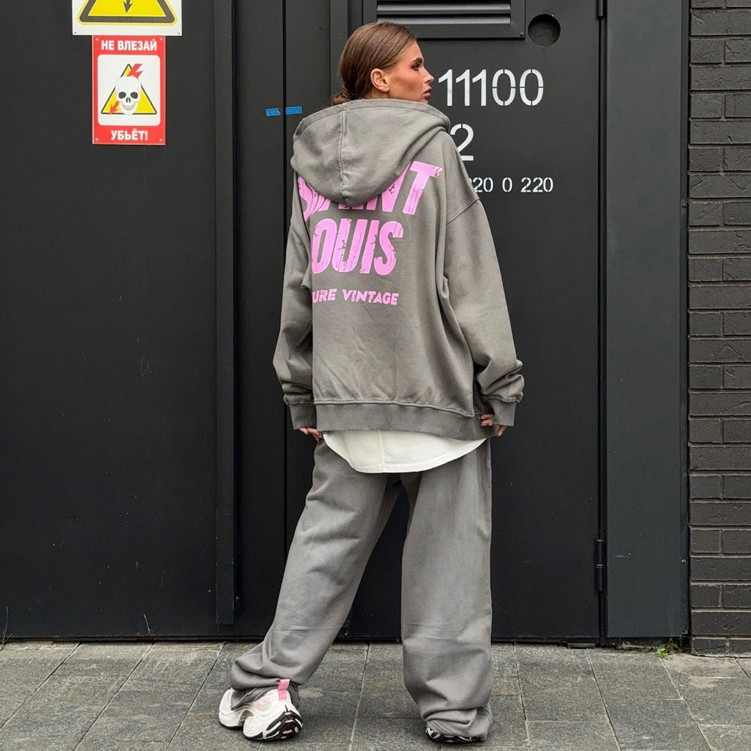 Damernas avslappnade oversized hoodie med kreativa grafik och bekväma sweatpants Mirla-Eva Jonsson