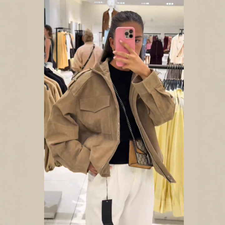 Damernas avslappnade oversized jacka i mocka Mirla-Eva Jonsson