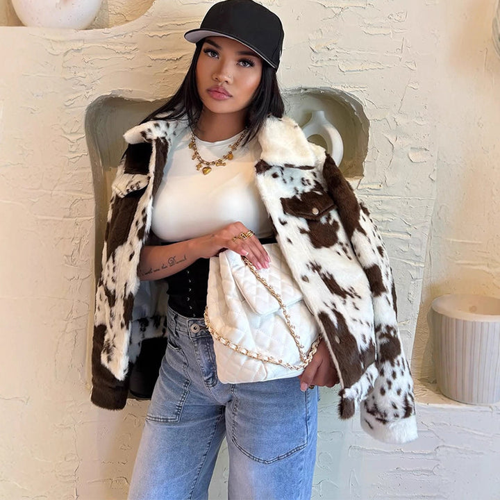 Damernas avslappnade oversized jacka med djurtryck Mirla-Eva Jonsson