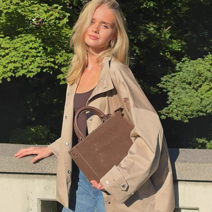 Damernas avslappnade oversized jacka med praktiska fickor Eva Jonsson-Eva Jonsson