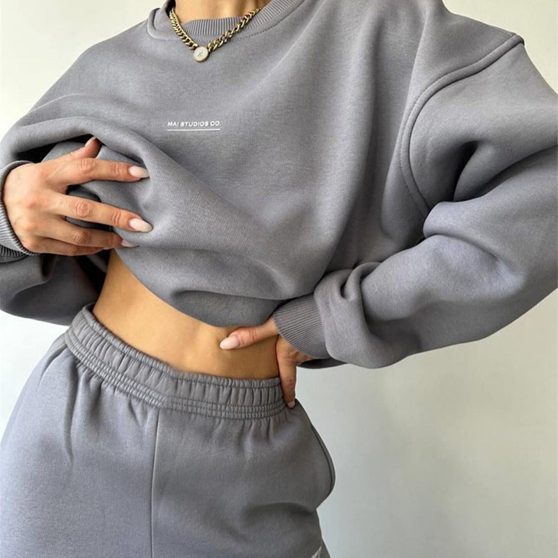 Damernas avslappnade oversized sweatshirt och joggingbyxor set Mirla-Eva Jonsson