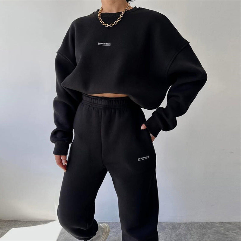 Damernas avslappnade oversized sweatshirt och joggingbyxor set Mirla-Eva Jonsson