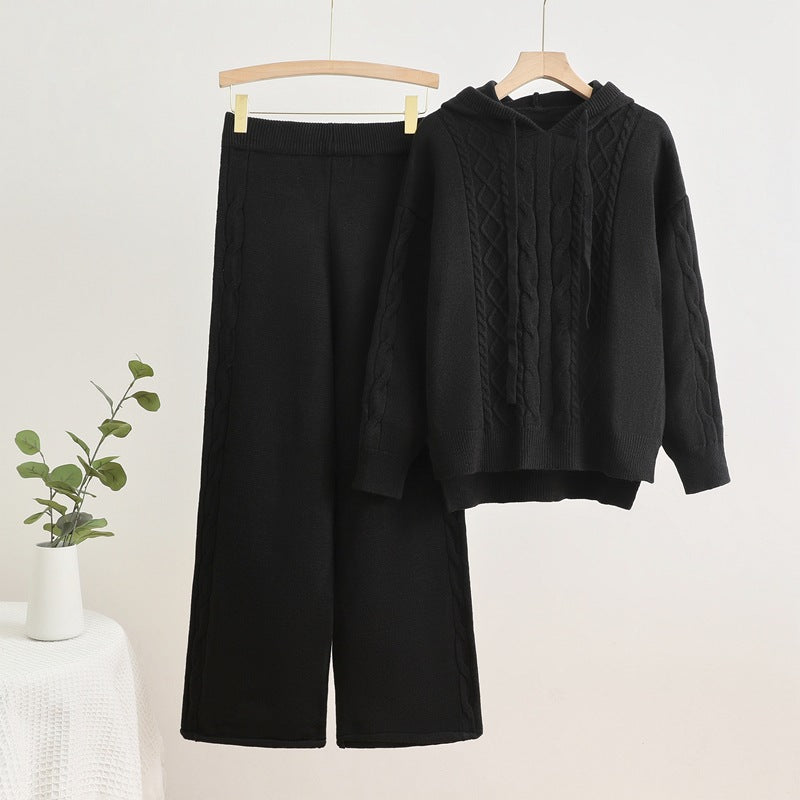 Damernas avslappnade stickad loungewear-set med huva och breda ben Mirla-Eva Jonsson