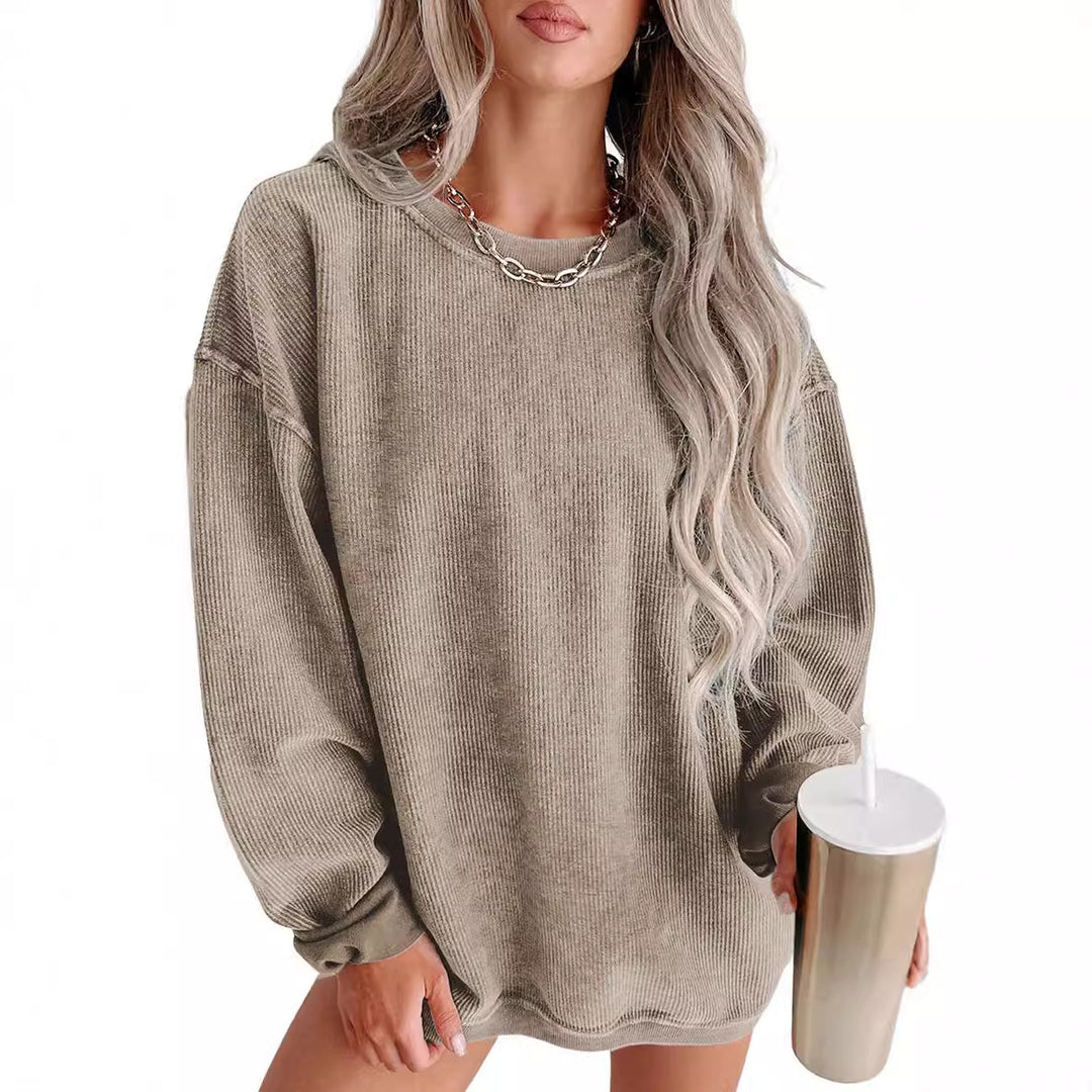 Damernas avslappnade stickad tröja i oversized modell Mirla-Eva Jonsson
