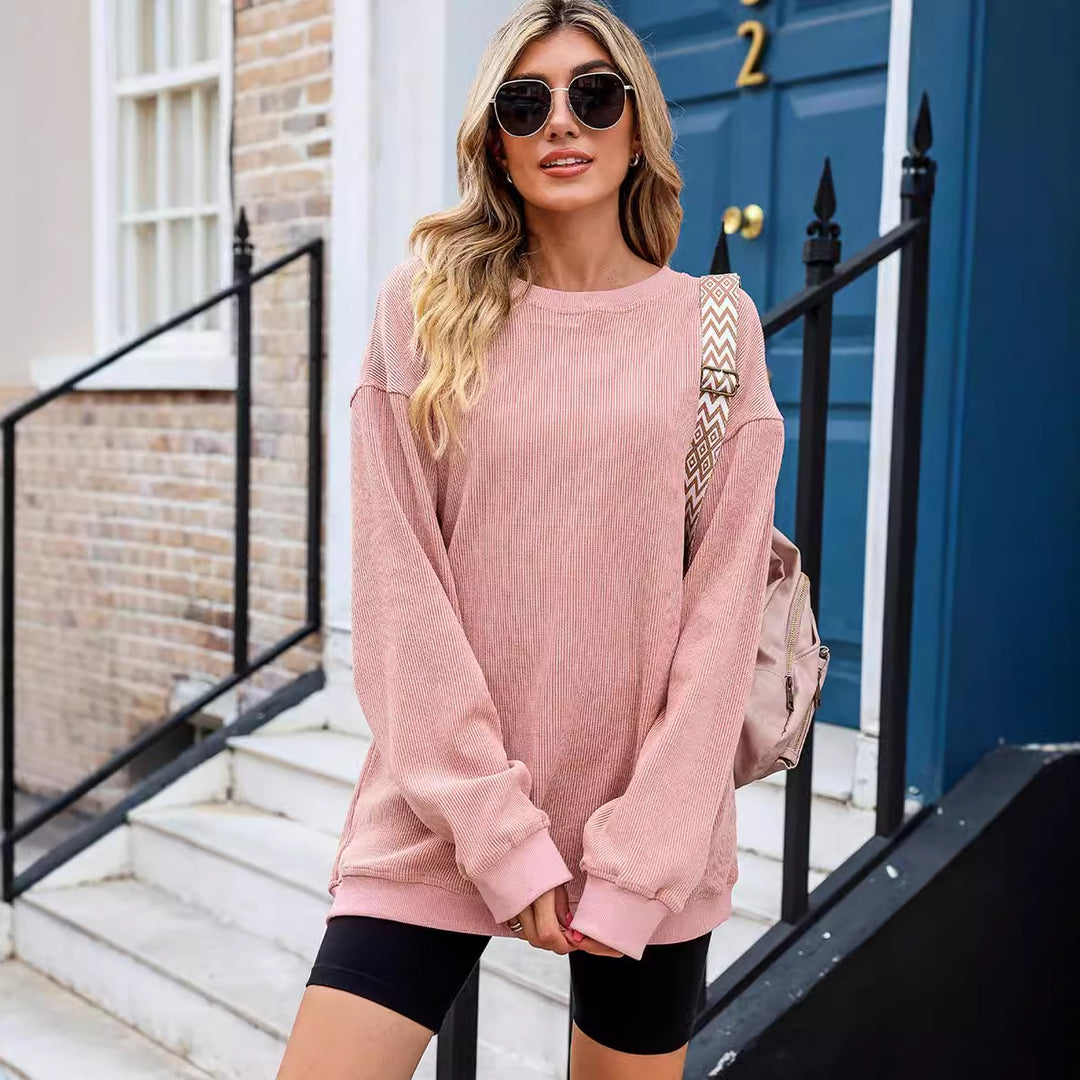Damernas avslappnade stickad tröja i oversized modell Mirla-Eva Jonsson