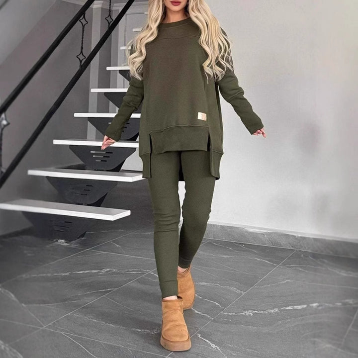 Damernas avslappnade sweatshirt-outfit med elegant snitt Mirla-Eva Jonsson
