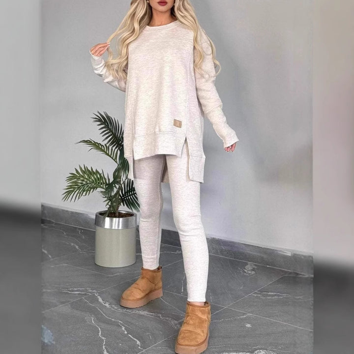 Damernas avslappnade sweatshirt-outfit med elegant snitt Mirla-Eva Jonsson