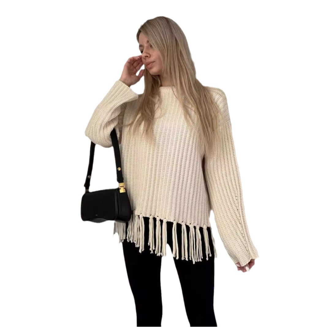 Damernas avslappnade tröja med fransiga detaljer och strukturerad design Mirla-Eva Jonsson