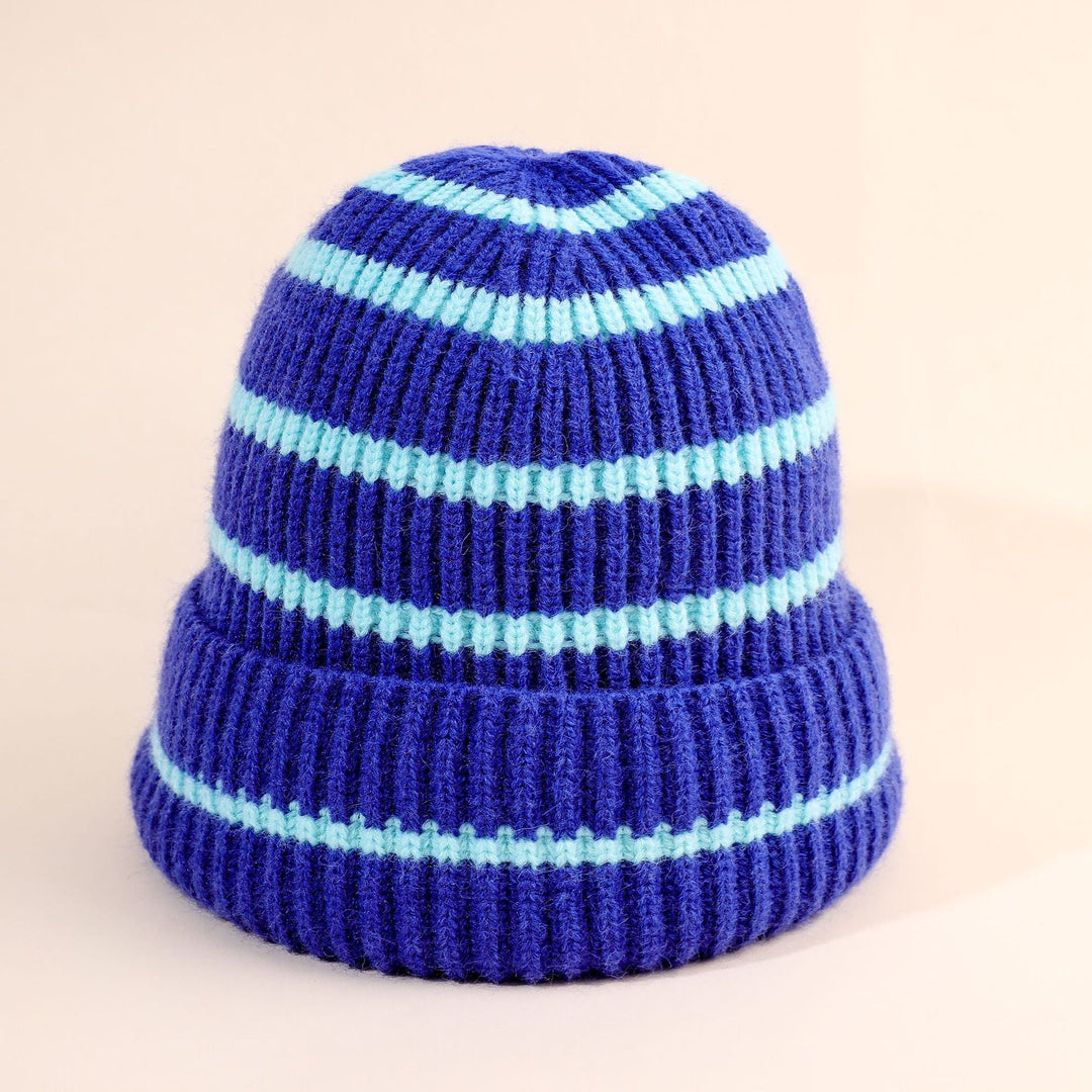 Damernas beanie-hatt med randig design och mjukt innerfoder Mirla-Eva Jonsson