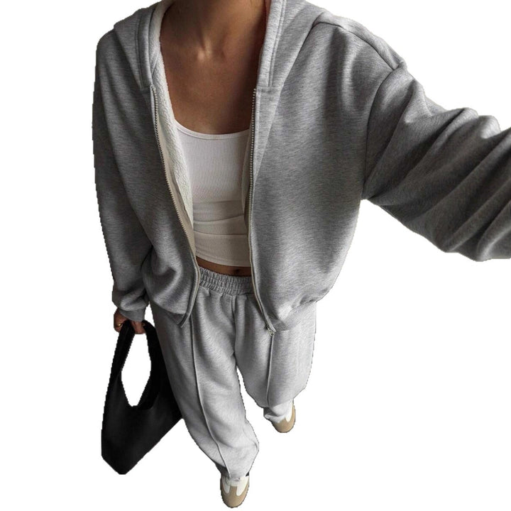 Damernas bekväma hoodie och lösa fritidsbyxor Mirla-Eva Jonsson