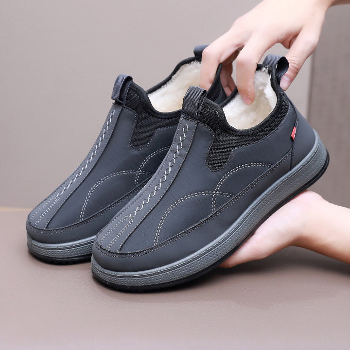 Damernas bekväma och varma Slip-On fritidsskor med foder Mirla-Eva Jonsson