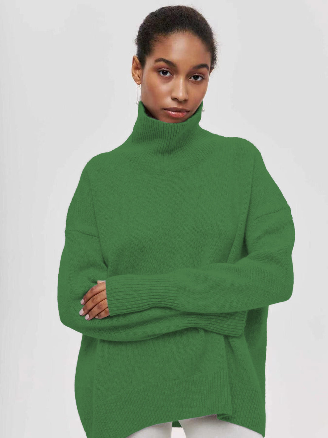 Damernas bekväma polotröja med oversized passform och strukturerat material Mirla-Eva Jonsson