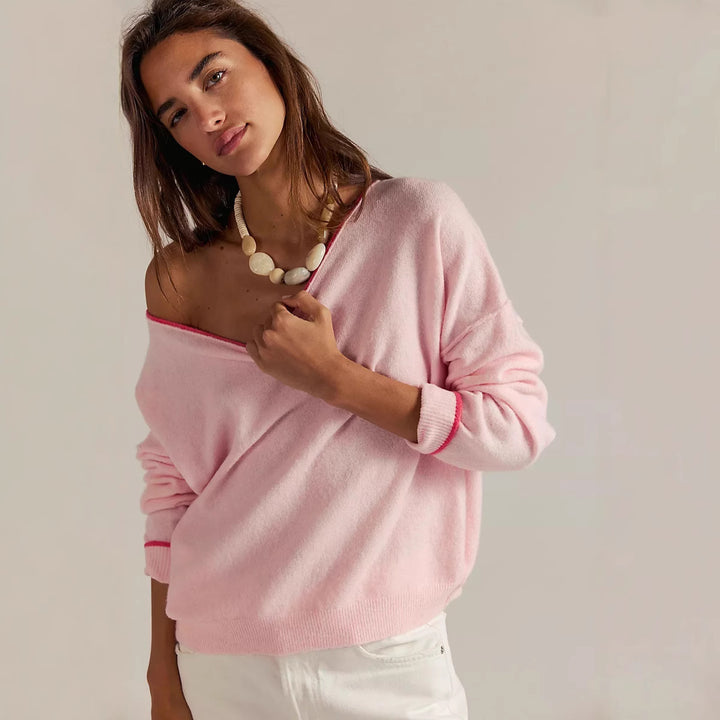 Damernas bekväma sweatshirt med lös passform och elegant ribbstruktur Mirla-Eva Jonsson