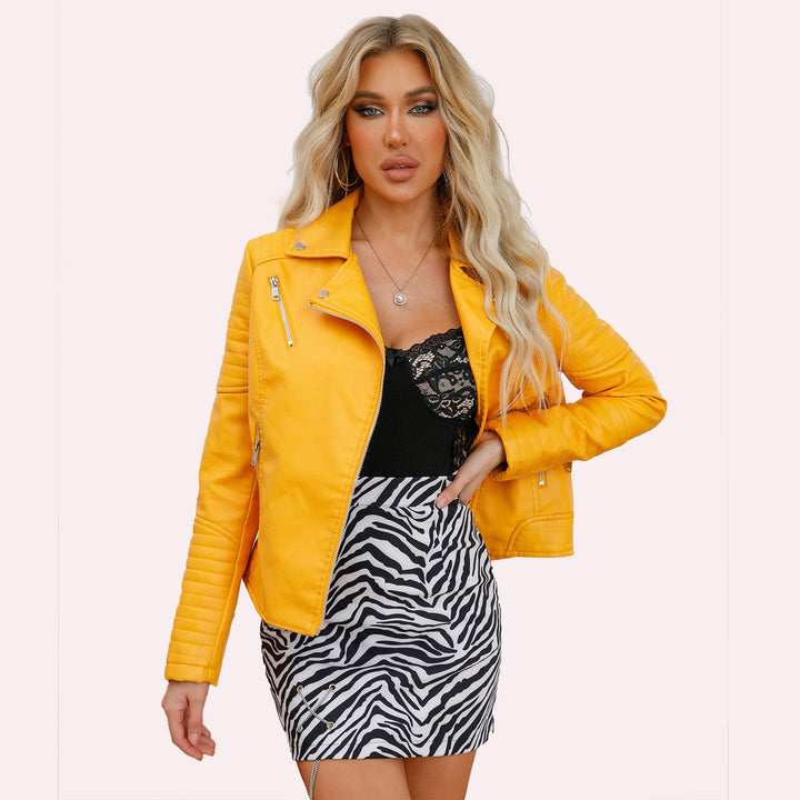 Damernas bikerjacka med modiga quiltade detaljer och asymmetrisk dragkedja Eva Jonsson-Eva Jonsson