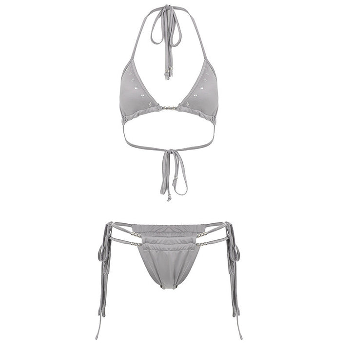 Damernas bikini-set med modernt trekantigt design och justerbara remmar Mirla-Eva Jonsson