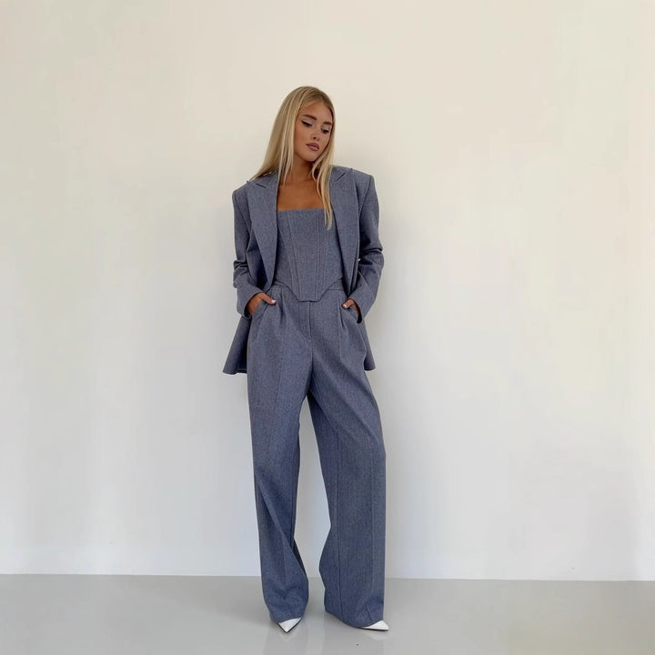 Damernas blazer med midjebälte och snygg krage Mirla-Eva Jonsson