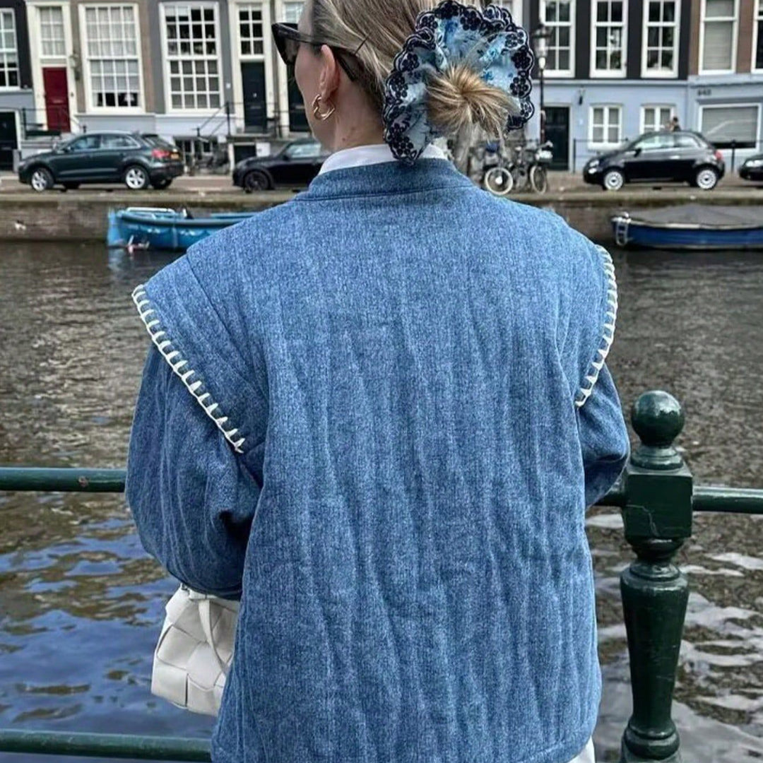 Damernas broderad blousonjacka i lätt bomullsmaterial med praktiska fickor Mirla-Eva Jonsson