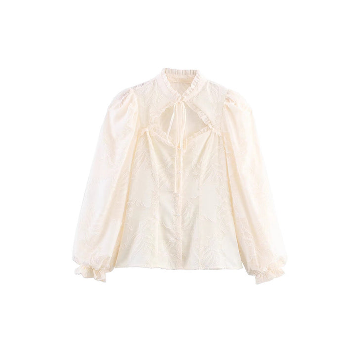 Damernas broderad blus med puffärmar och lekfulla detaljer Mirla-Eva Jonsson