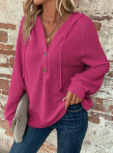 Damernas casual hoodie med knappdetaljer och strukturerad väv Eva Jonsson-Eva Jonsson
