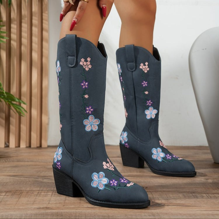 Damernas cowboyboots med blommönster broderi Mirla-Eva Jonsson