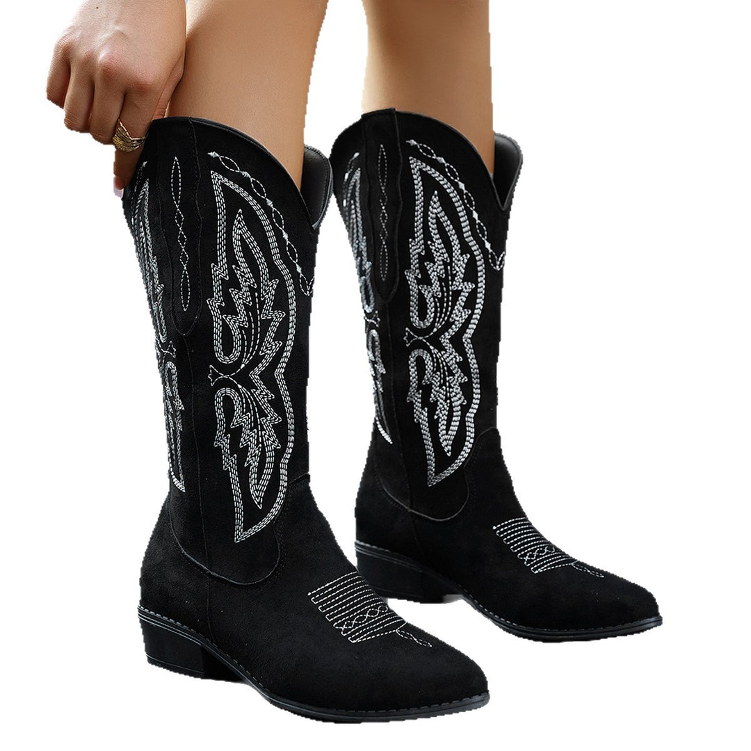 Damernas cowboystövlar med elegant broderidesign Mirla-Eva Jonsson