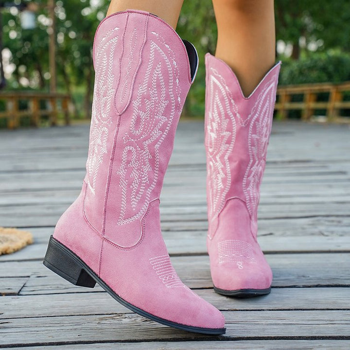Damernas cowboystövlar med elegant broderidesign Mirla-Eva Jonsson