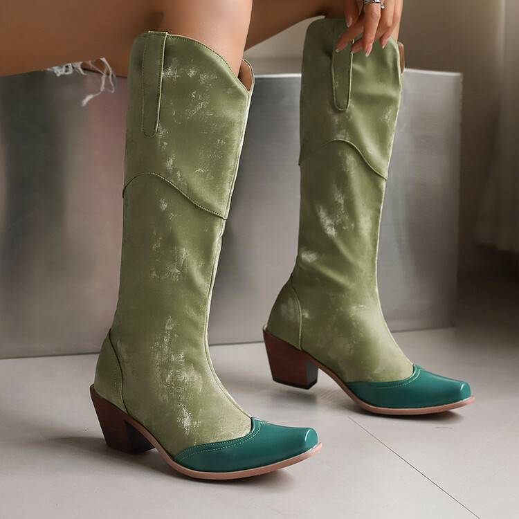 Damernas cowboystövlar med modern design och värdefulla detaljer Mirla-Eva Jonsson