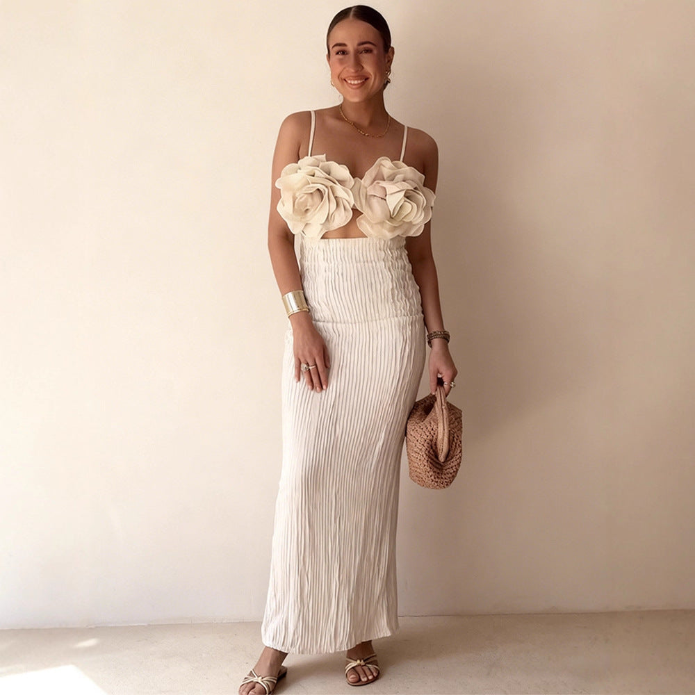 Damernas crop top med blommig 3D-blomapplikationer och elegant snitt Mirla-Eva Jonsson