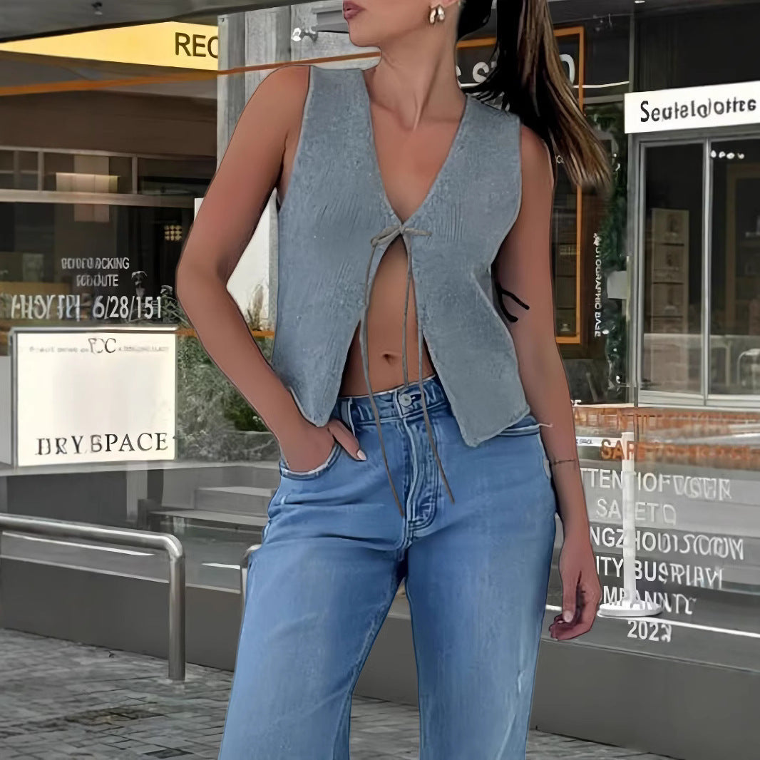 Damernas crop-top med smart snördesign Mirla-Eva Jonsson