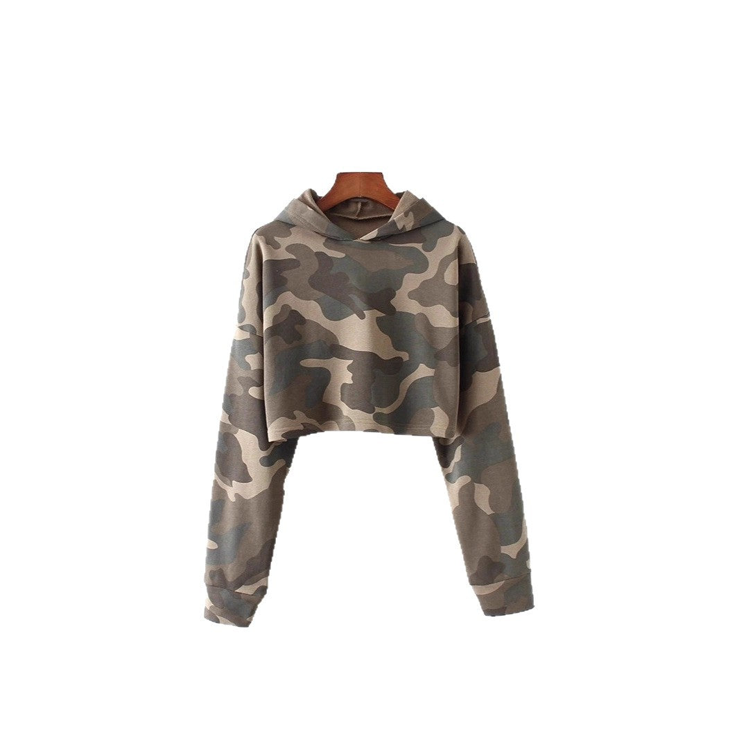 Damernas cropped hoodie i modern kamouflage-design Mirla-Eva Jonsson