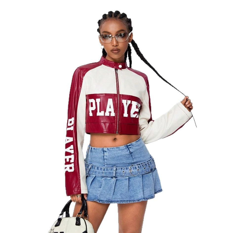 Damernas cropped jacka med sportiga accenter Mirla-Eva Jonsson