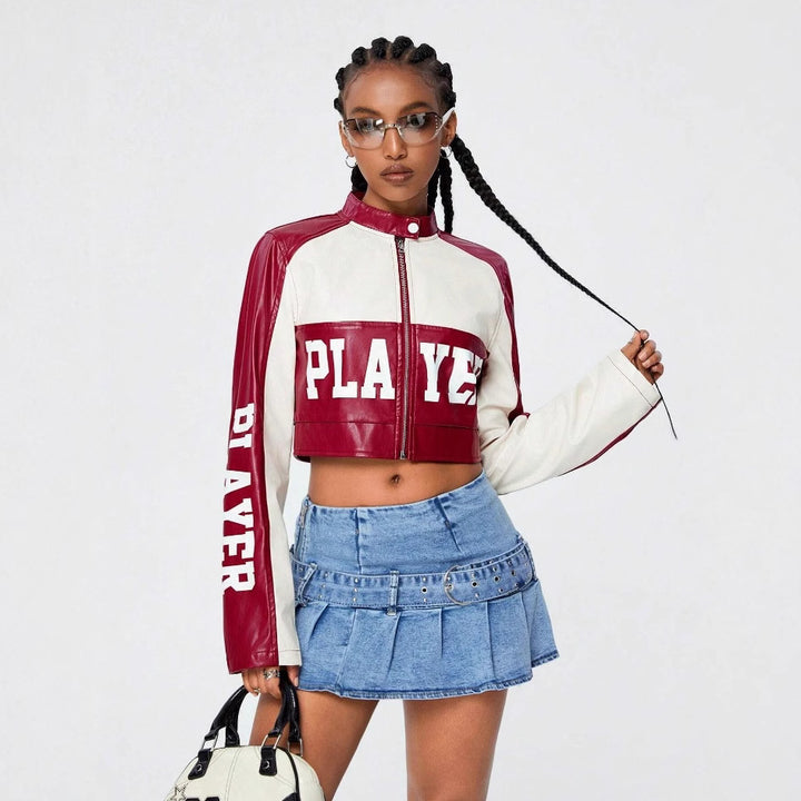 Damernas cropped jacka med sportiga accenter Mirla-Eva Jonsson
